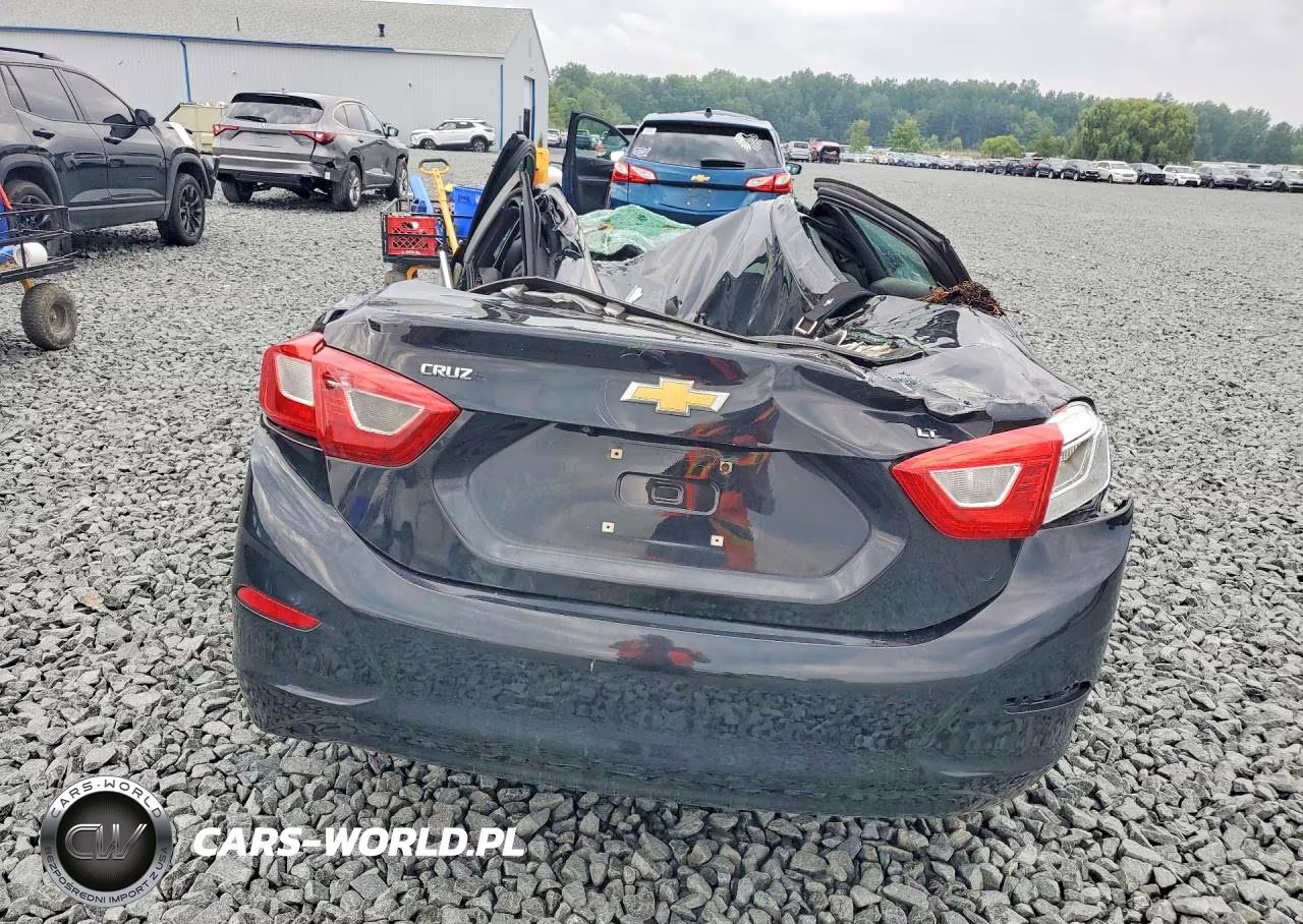 2017 Chevrolet Cruze Lt VIN:1G1BE5SM5H7151984 - 6
