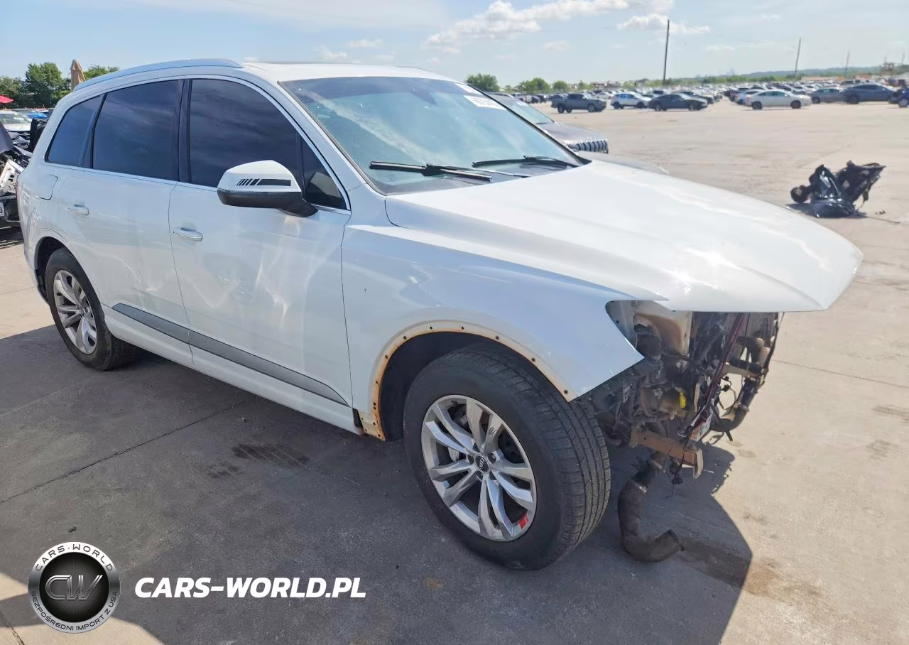 2017 Audi Q7 Premium VIN:WA1AHAF75HD039057 - 4