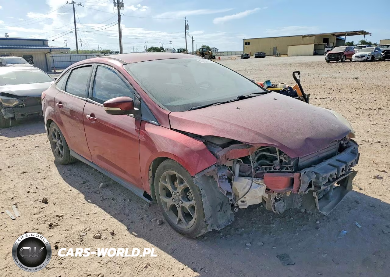 2014 Ford Focus Se VIN:1FADP3F25EL288617 - 4