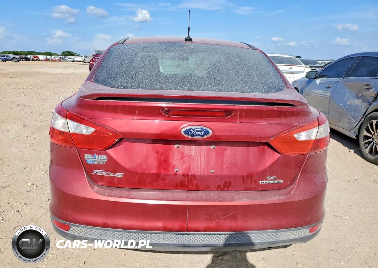 2014 Ford Focus Se VIN:1FADP3F25EL288617 - 6