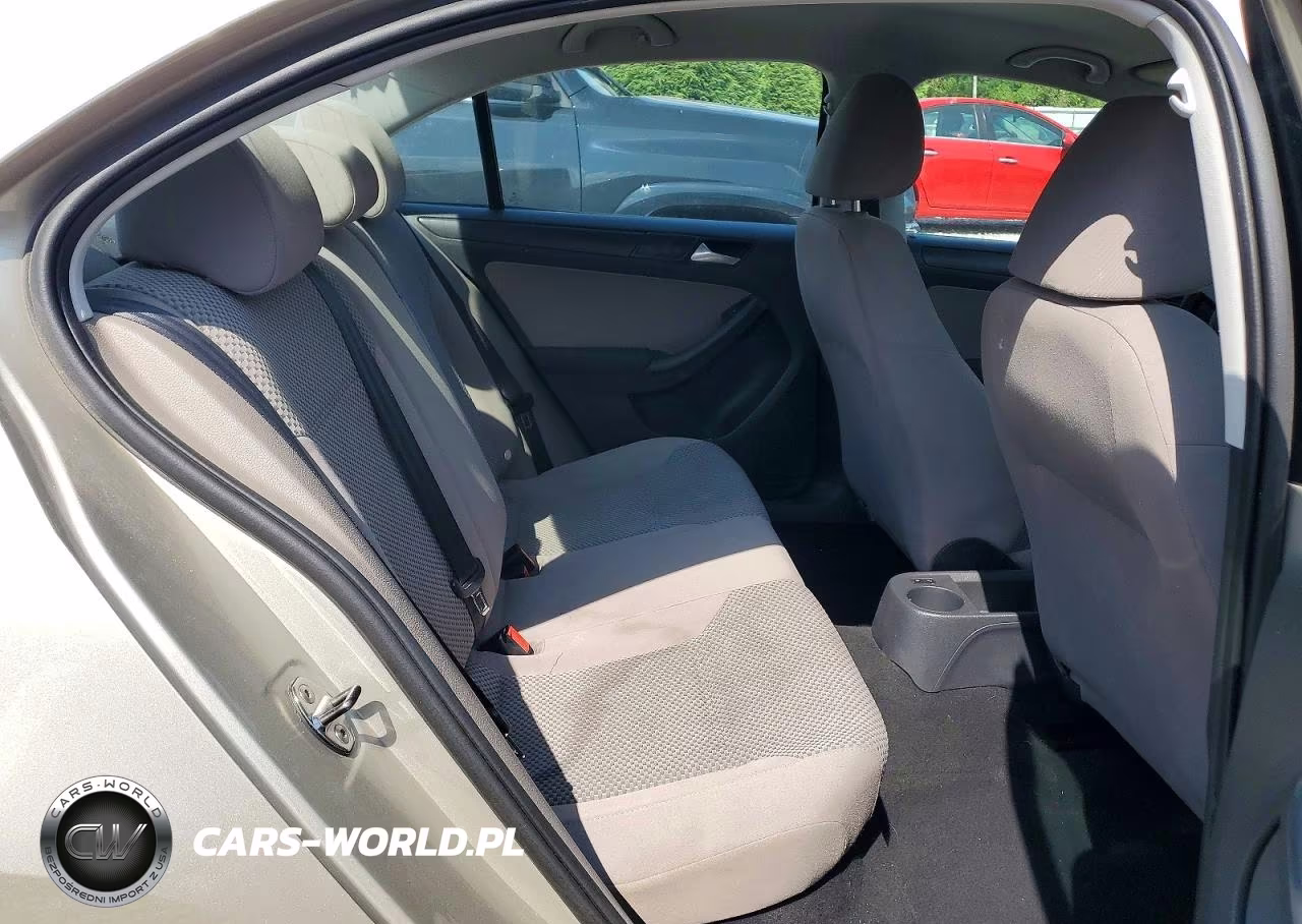 2012 Volkswagen Jetta VIN:3VW1K7AJ5CM122673 - 10