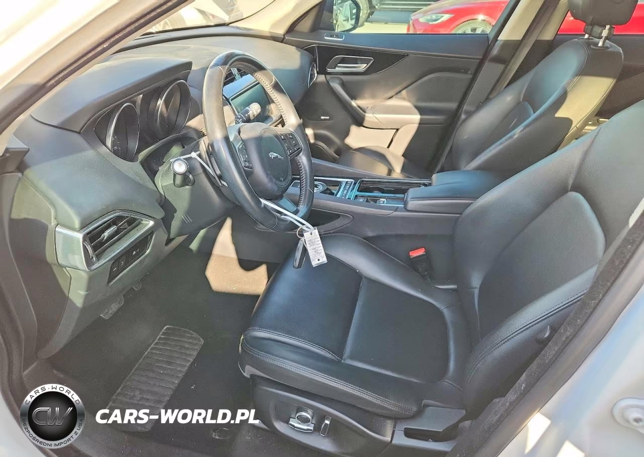 2020 Jaguar F-Pace Premium VIN:SADCJ2FX8LA630345 - 7