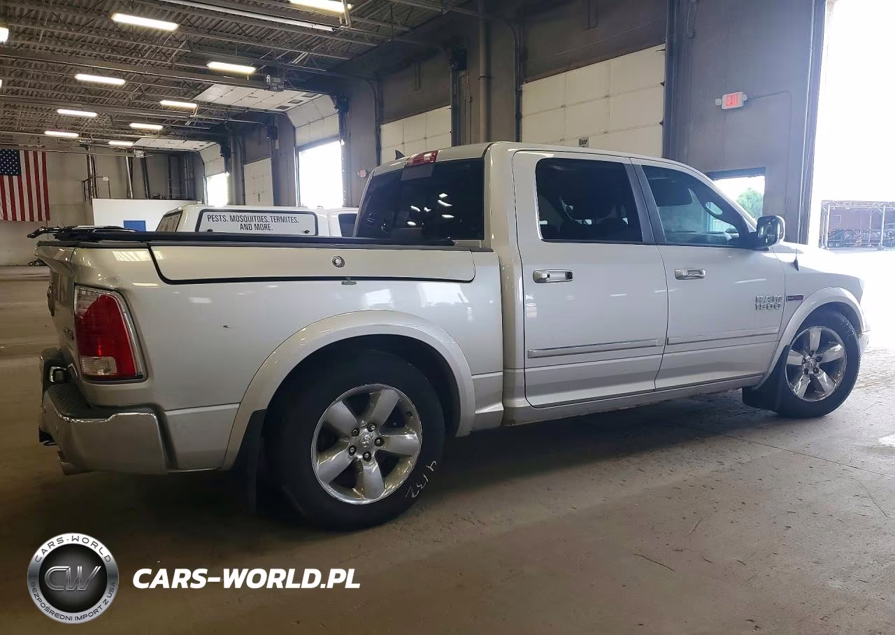 2015 Ram 1500 Longhorn VIN:1C6RR7PM2FS505377 - 3