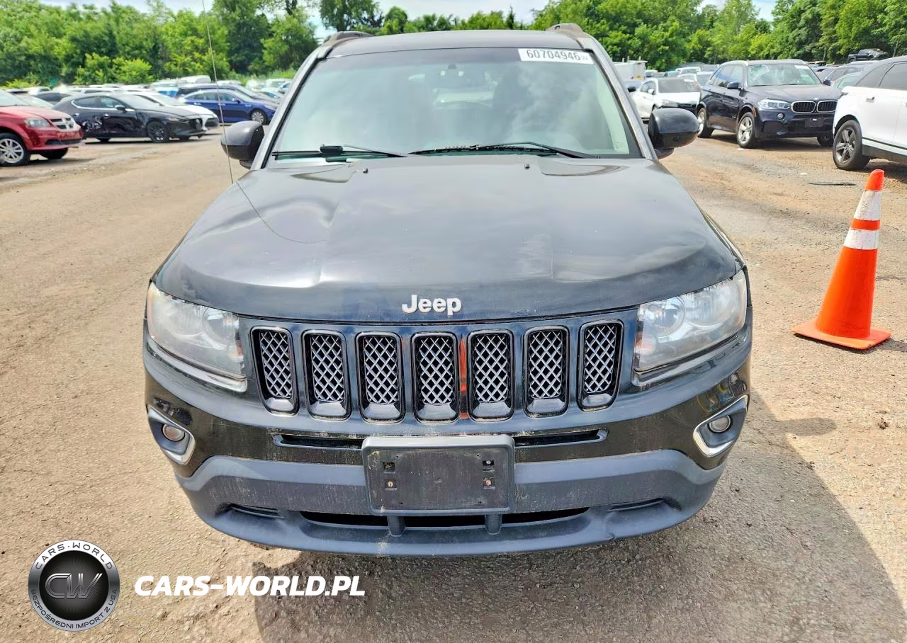 2016 Jeep Compass Latitude VIN:1C4NJCEAXGD604471 - 5