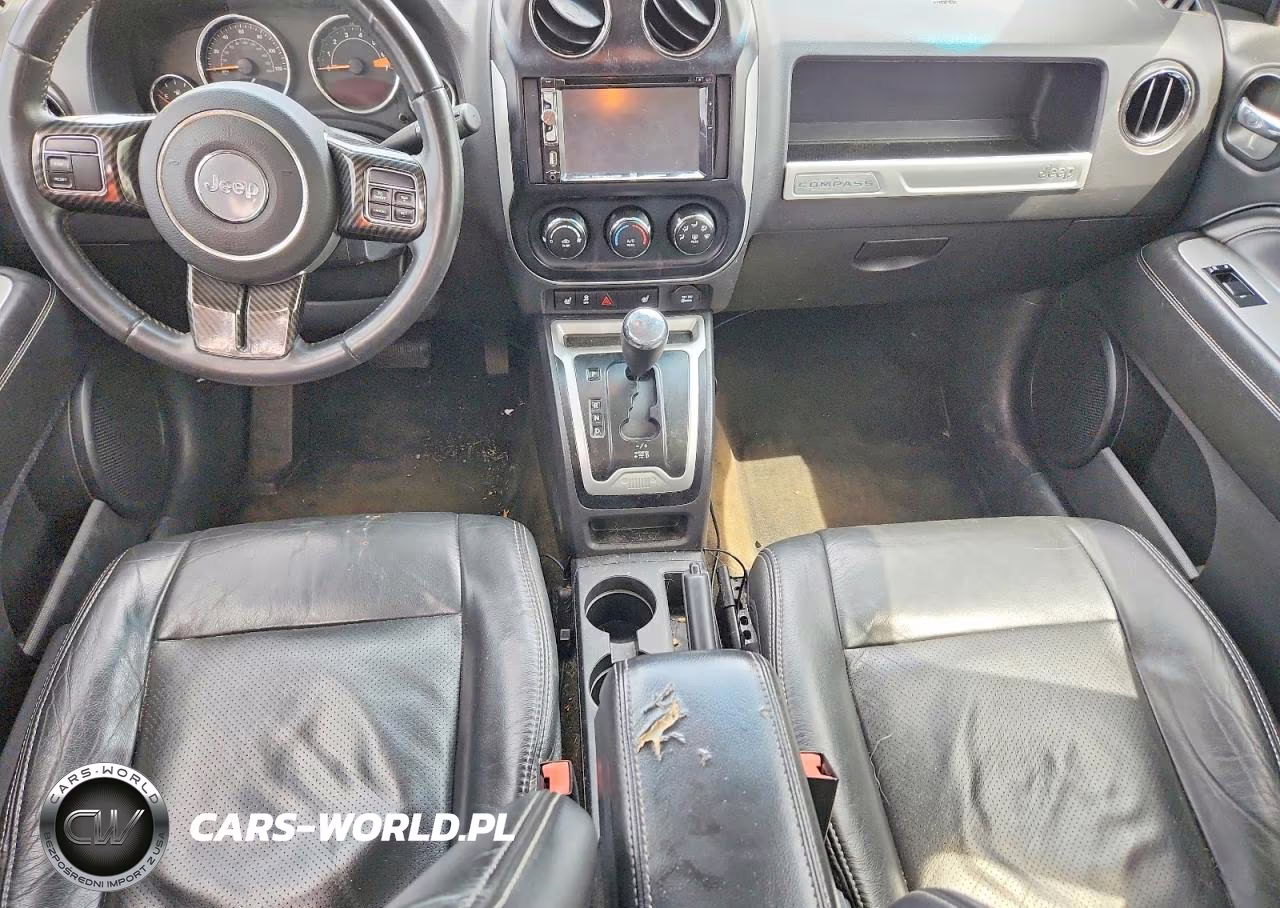 2016 Jeep Compass Latitude VIN:1C4NJCEAXGD604471 - 8