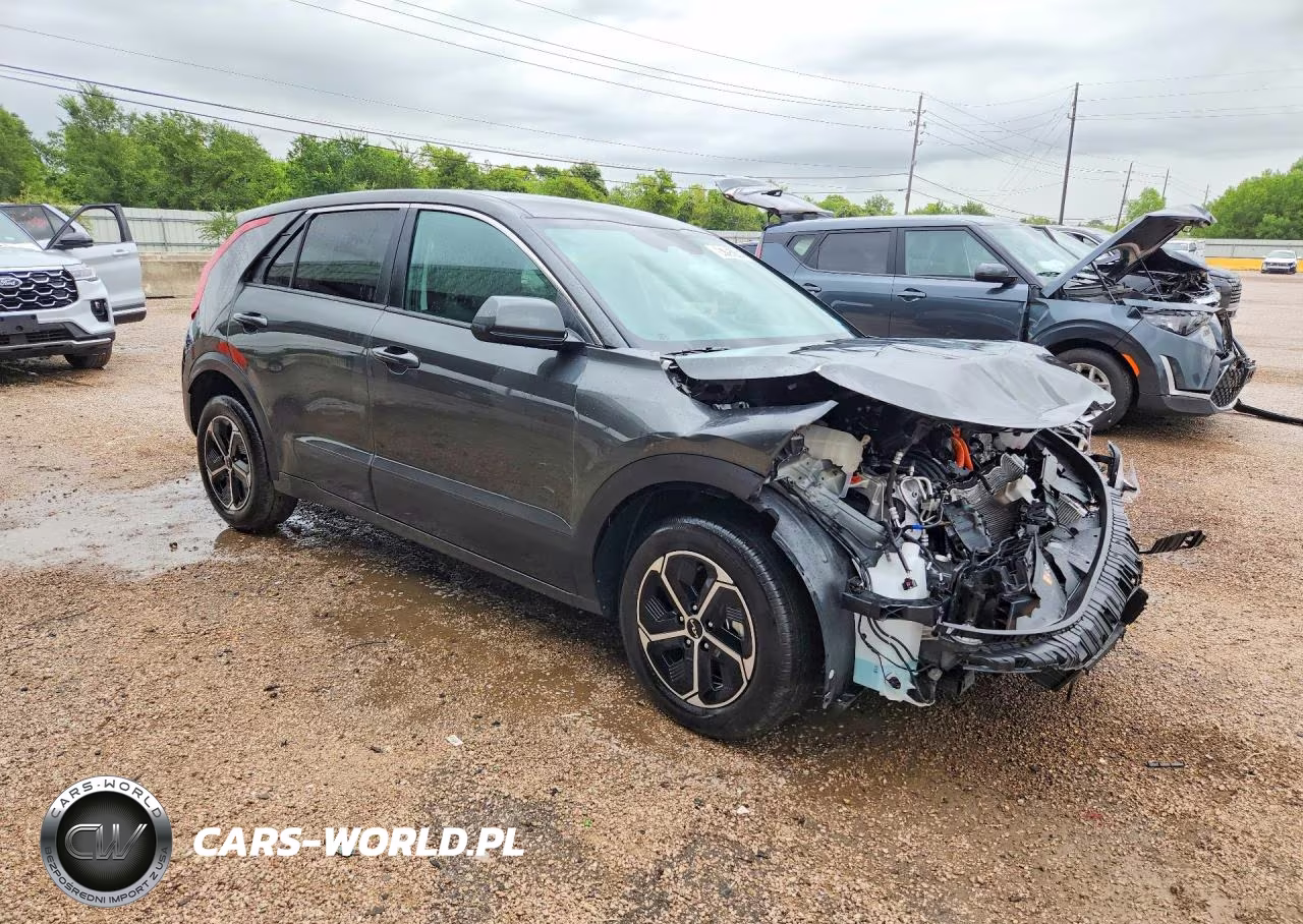 2026 Kia Niro Lx VIN:KNDCP3LE3T5346911 - 4