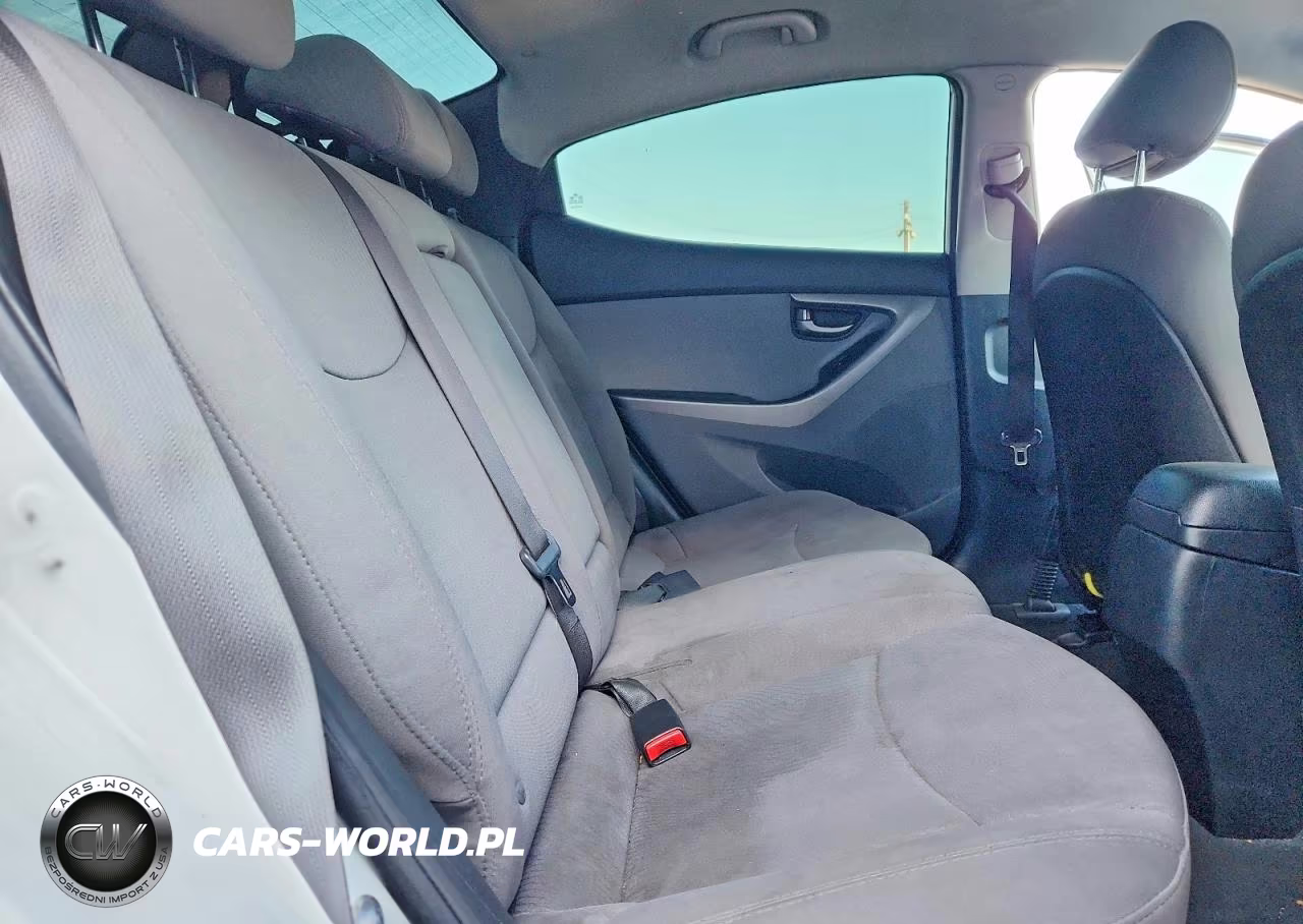 2015 Hyundai Elantra Se VIN:5NPDH4AE8FH609893 - 10