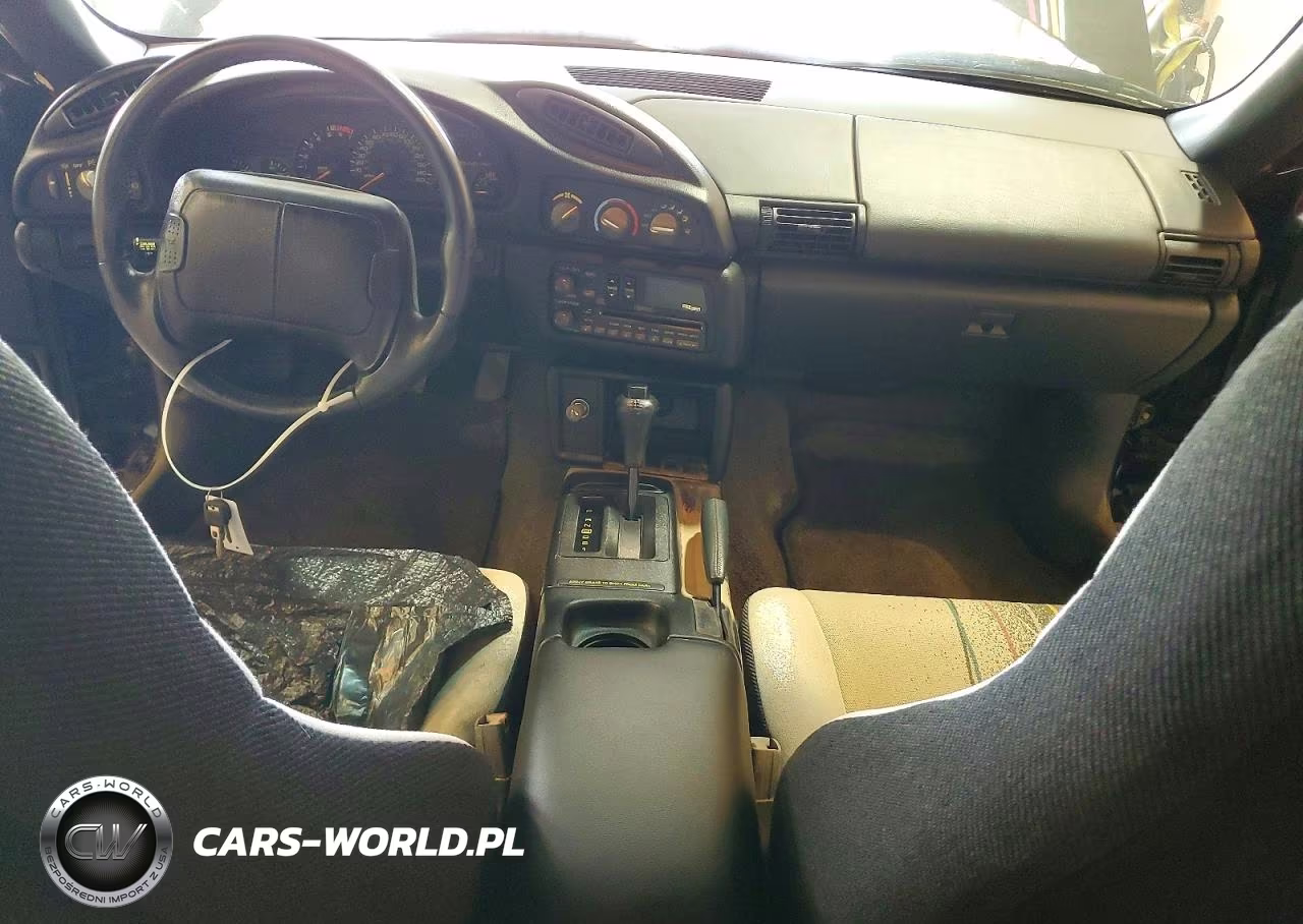 1993 Chevrolet Camaro Z28 VIN:2G1FP22P5P2109860 - 8