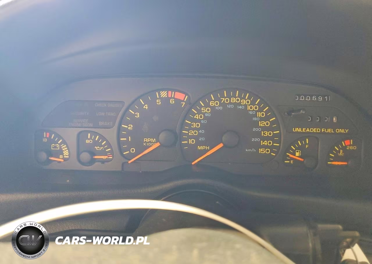 1993 Chevrolet Camaro Z28 VIN:2G1FP22P5P2109860 - 9
