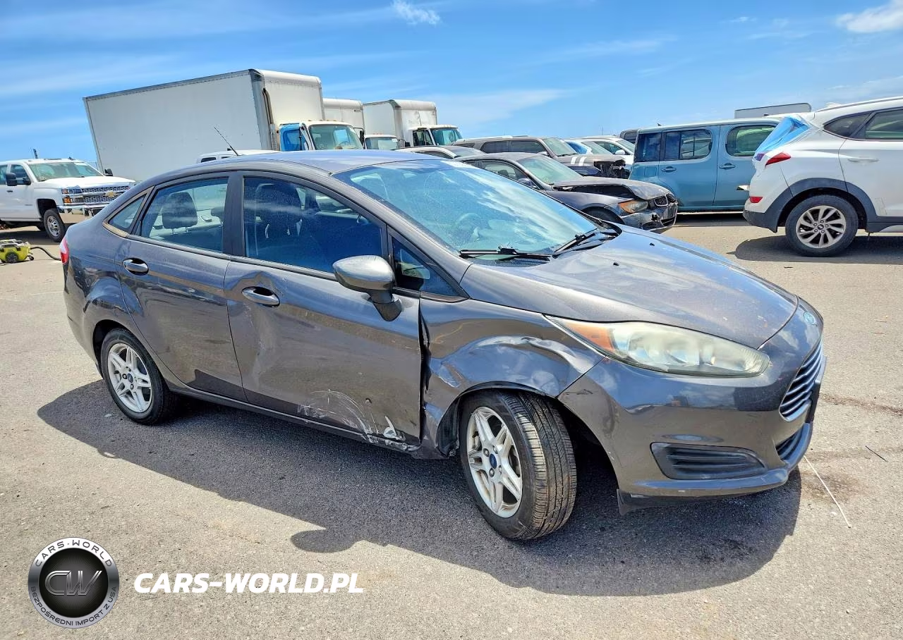 2017 Ford Fiesta Se VIN:3FADP4BJ6HM151028 - 4