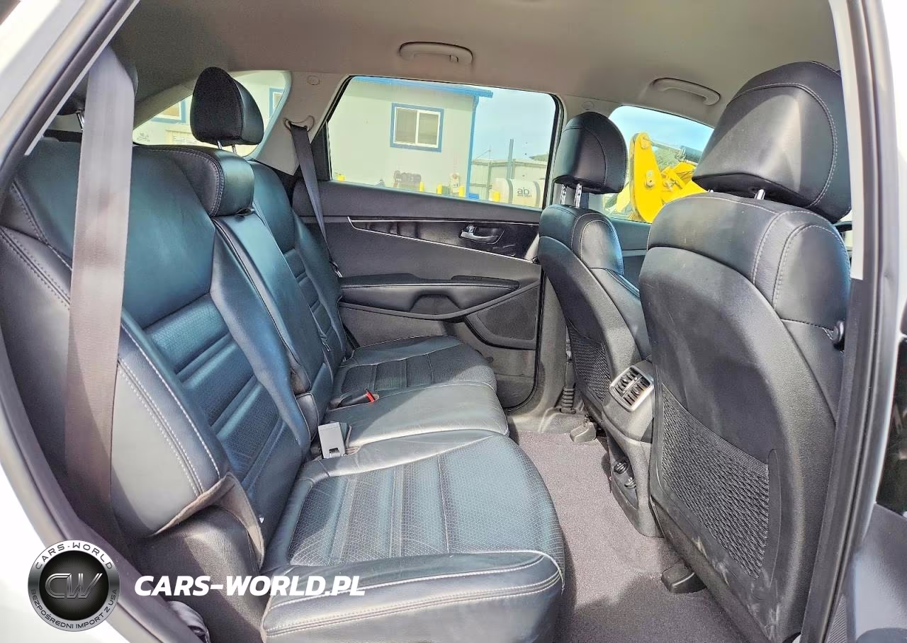 2017 Kia Sorento Lx VIN:5XYPG4A35HG286153 - 11