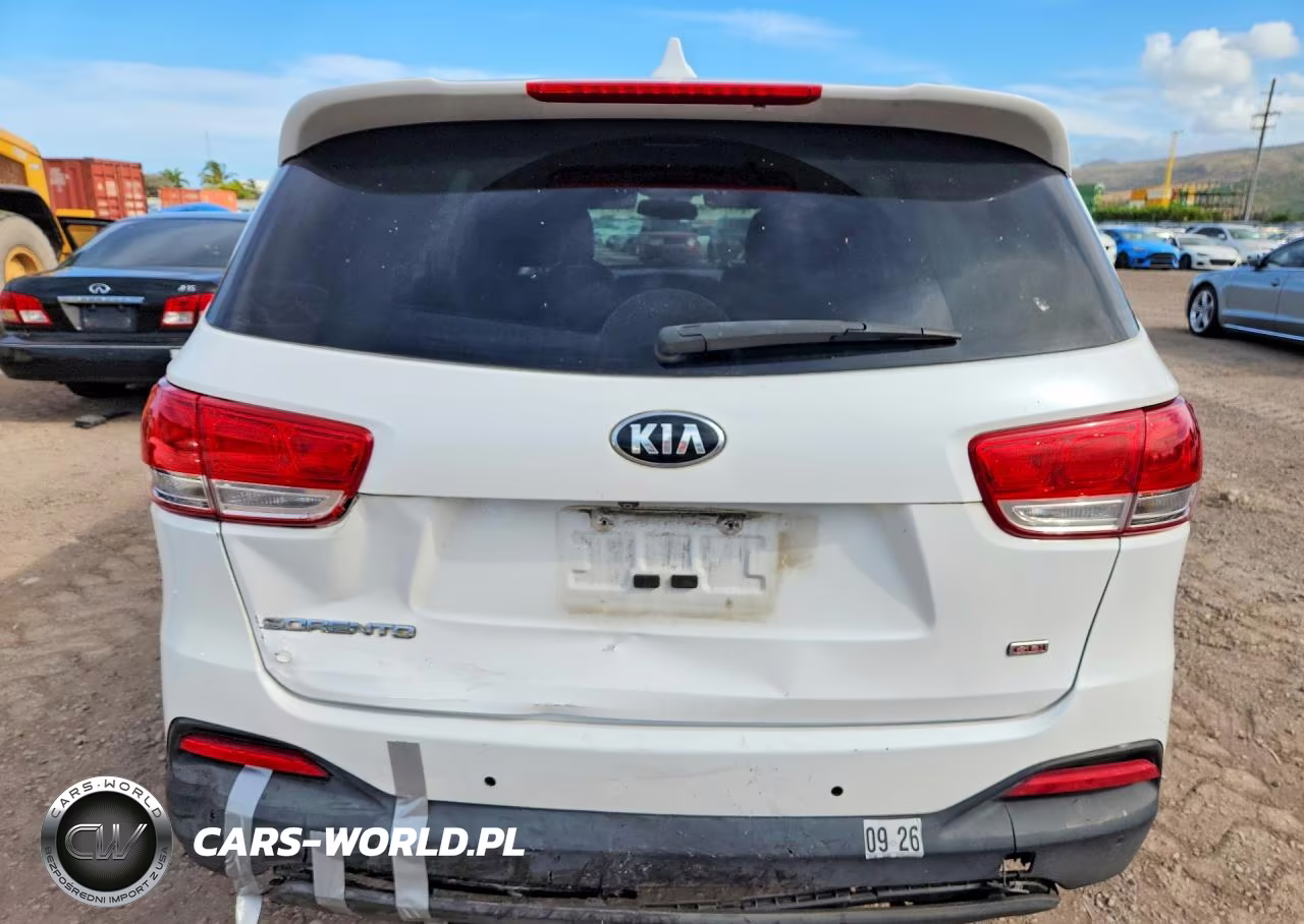 2017 Kia Sorento Lx VIN:5XYPG4A35HG286153 - 6