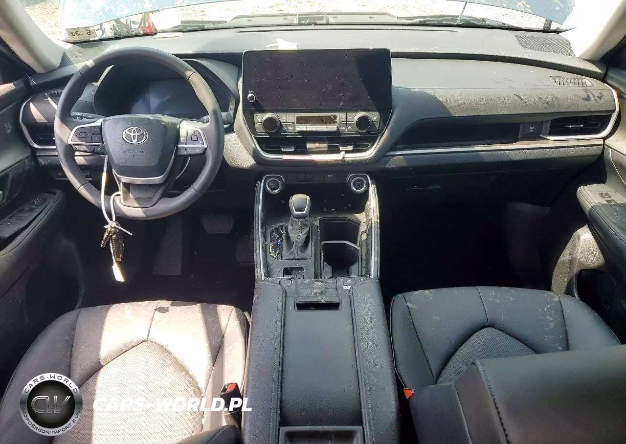 2026 Toyota Grand Highlander Hybrid Xle VIN:5TDACAB53TS103215 - 8