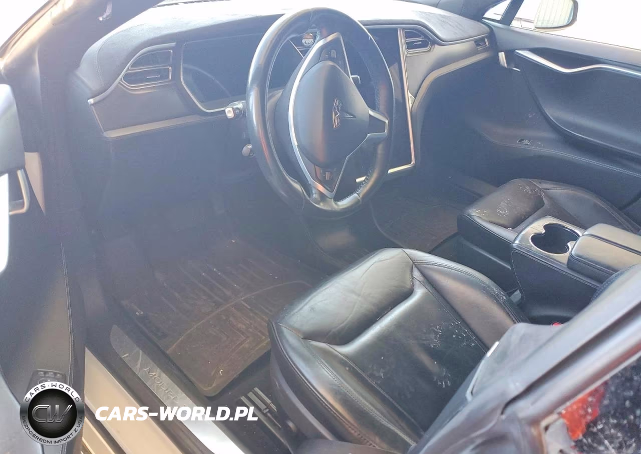 2016 Tesla Model S VIN:5YJSA1E2XGF124696 - 8