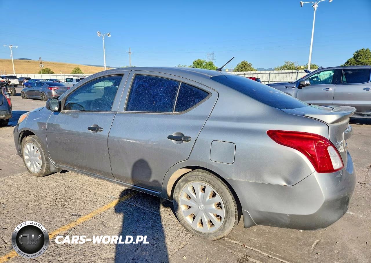 2013 Nissan Versa 1.6 S VIN:3N1CN7AP0DL872211 - 2