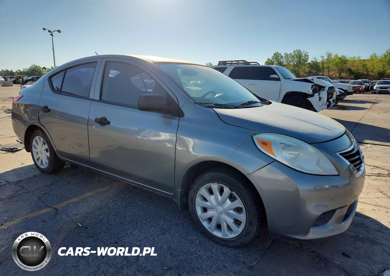 2013 Nissan Versa 1.6 S VIN:3N1CN7AP0DL872211 - 4