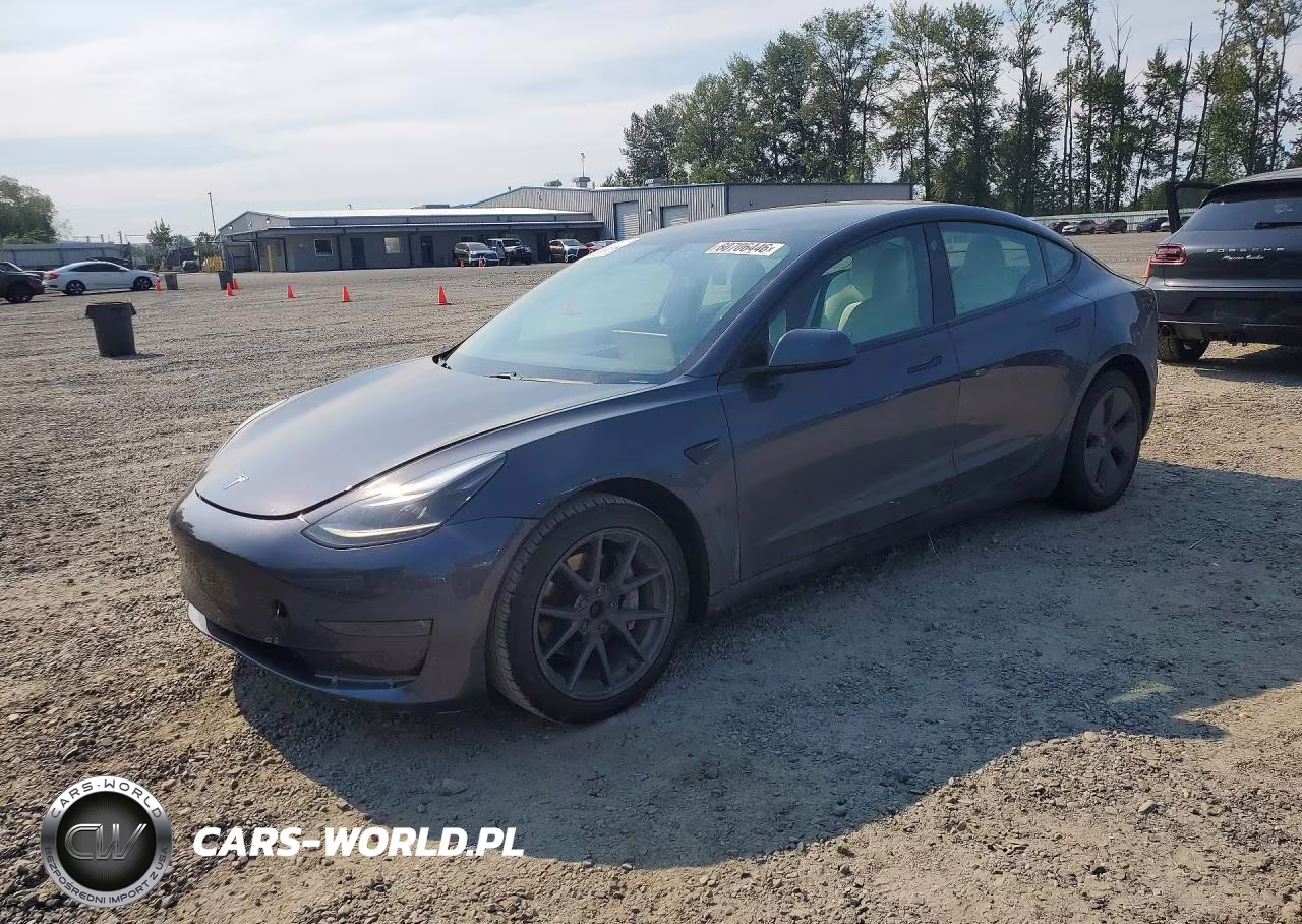 2021 Tesla Model 3 – zdjęcie 1 z 12