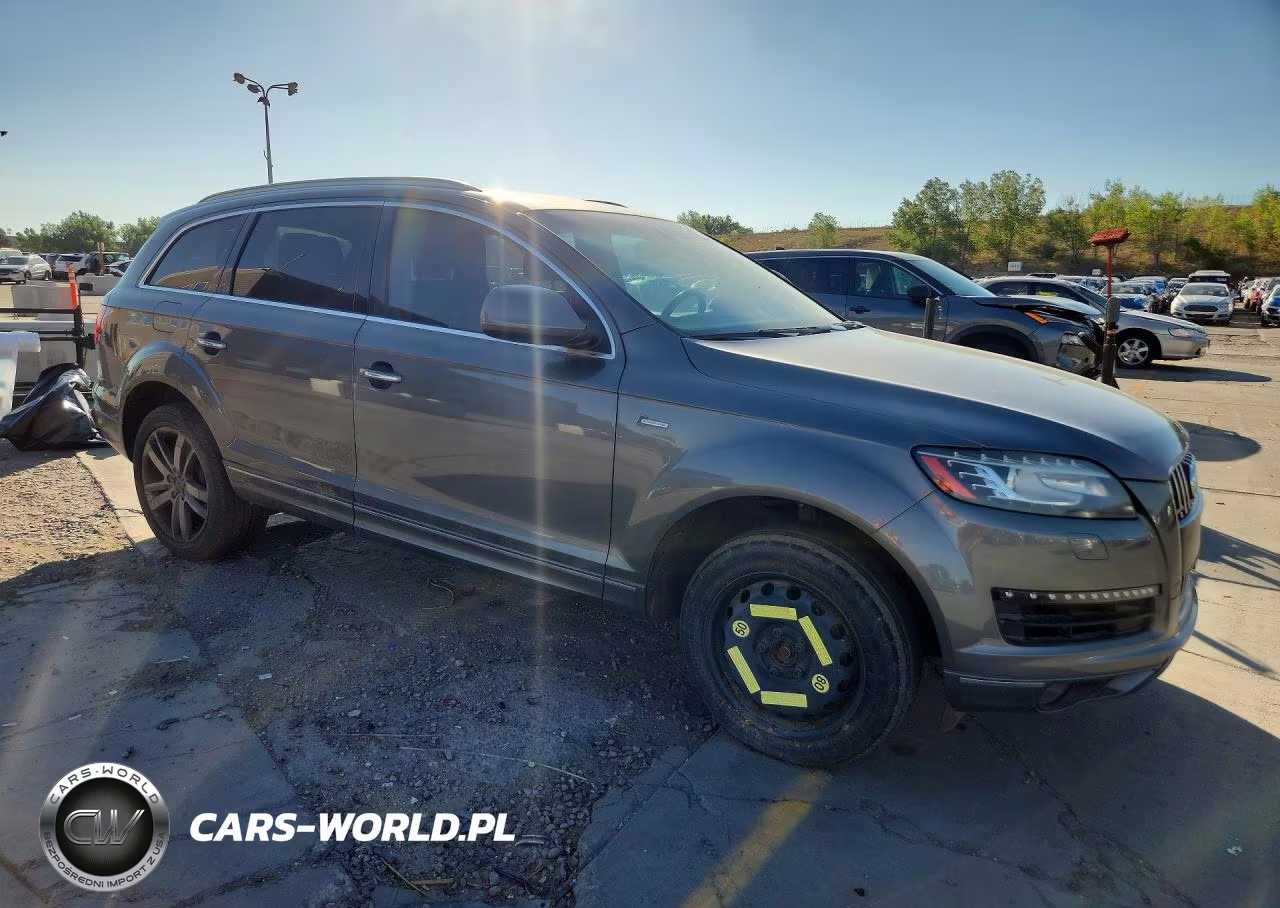 2014 Audi Q7 Premium Plus VIN:WA1LGAFE4ED019100 - 4