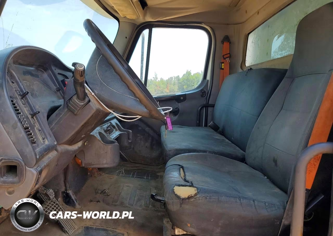 2013 Chevrolet Express Box Truck VIN:1FVACWDU4DHFA8588 - 7