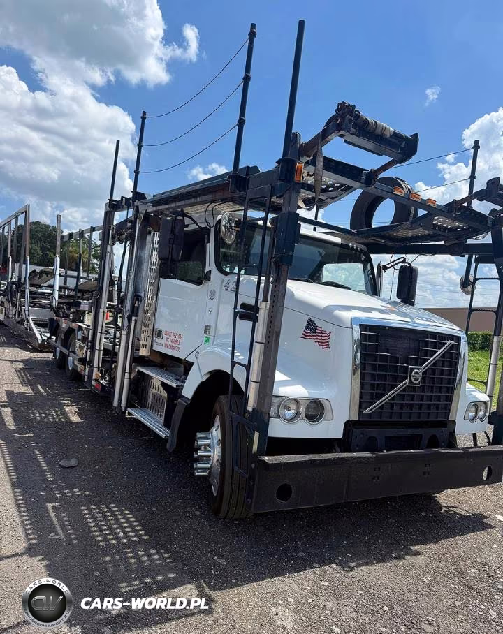 2012 Volvo Vah Car Hauler Truck