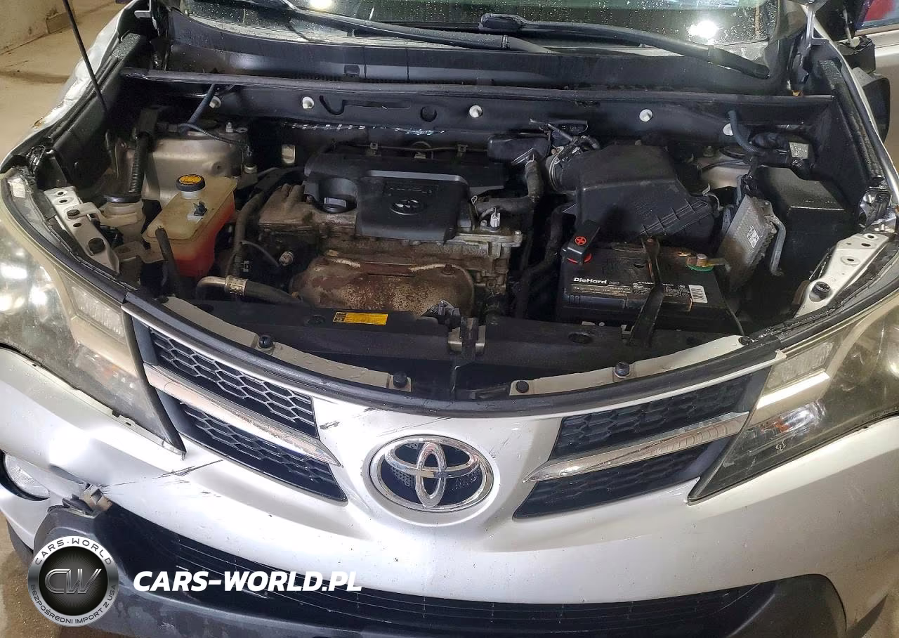 2013 Toyota Rav4 Xle VIN:2T3RFREV0DW105735 - 11