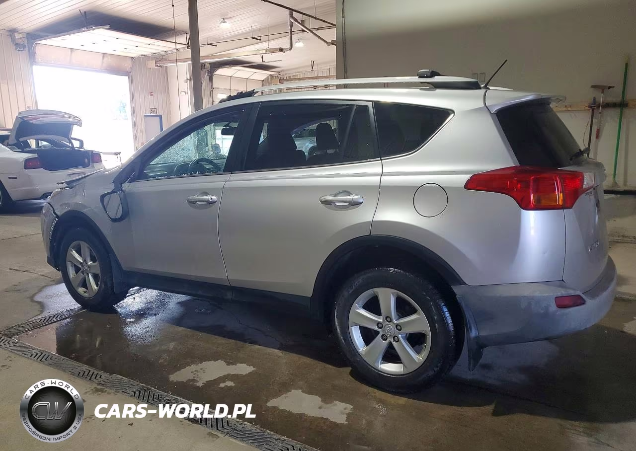 2013 Toyota Rav4 Xle VIN:2T3RFREV0DW105735 - 2