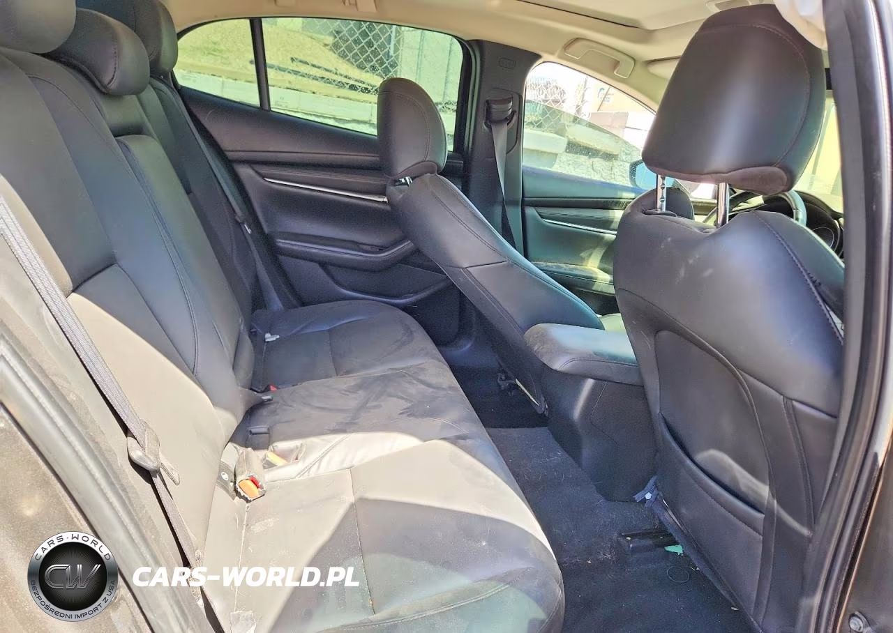 MAZDA 3 PREFERRE VIN:3MZBPBCM6MM208530 - 10