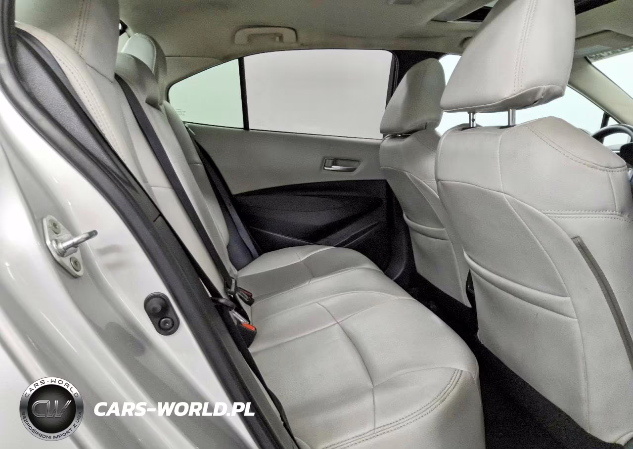 2021 Toyota Corolla Le VIN:5YFHPMAE1MP152963 - 10