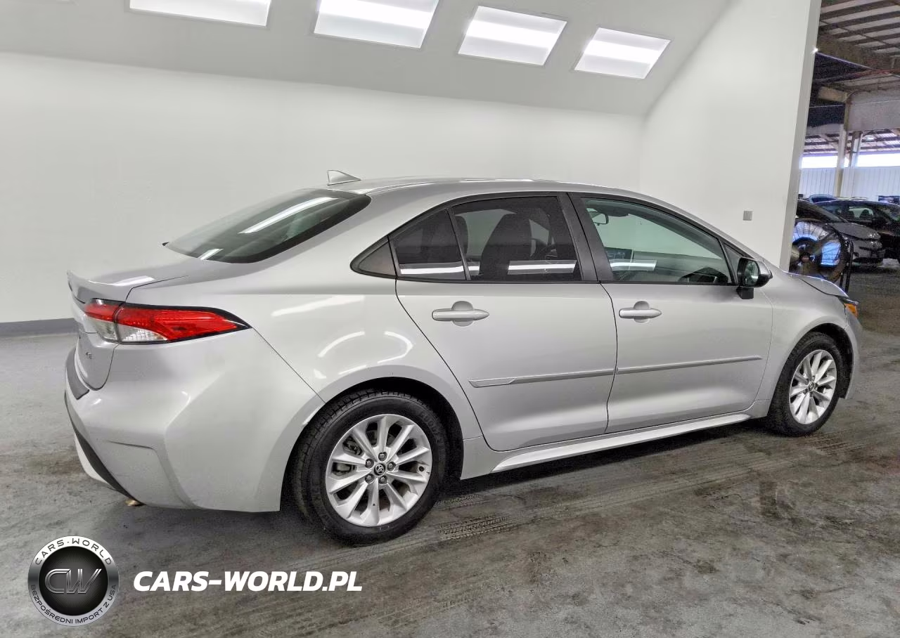 2021 Toyota Corolla Le VIN:5YFHPMAE1MP152963 - 3