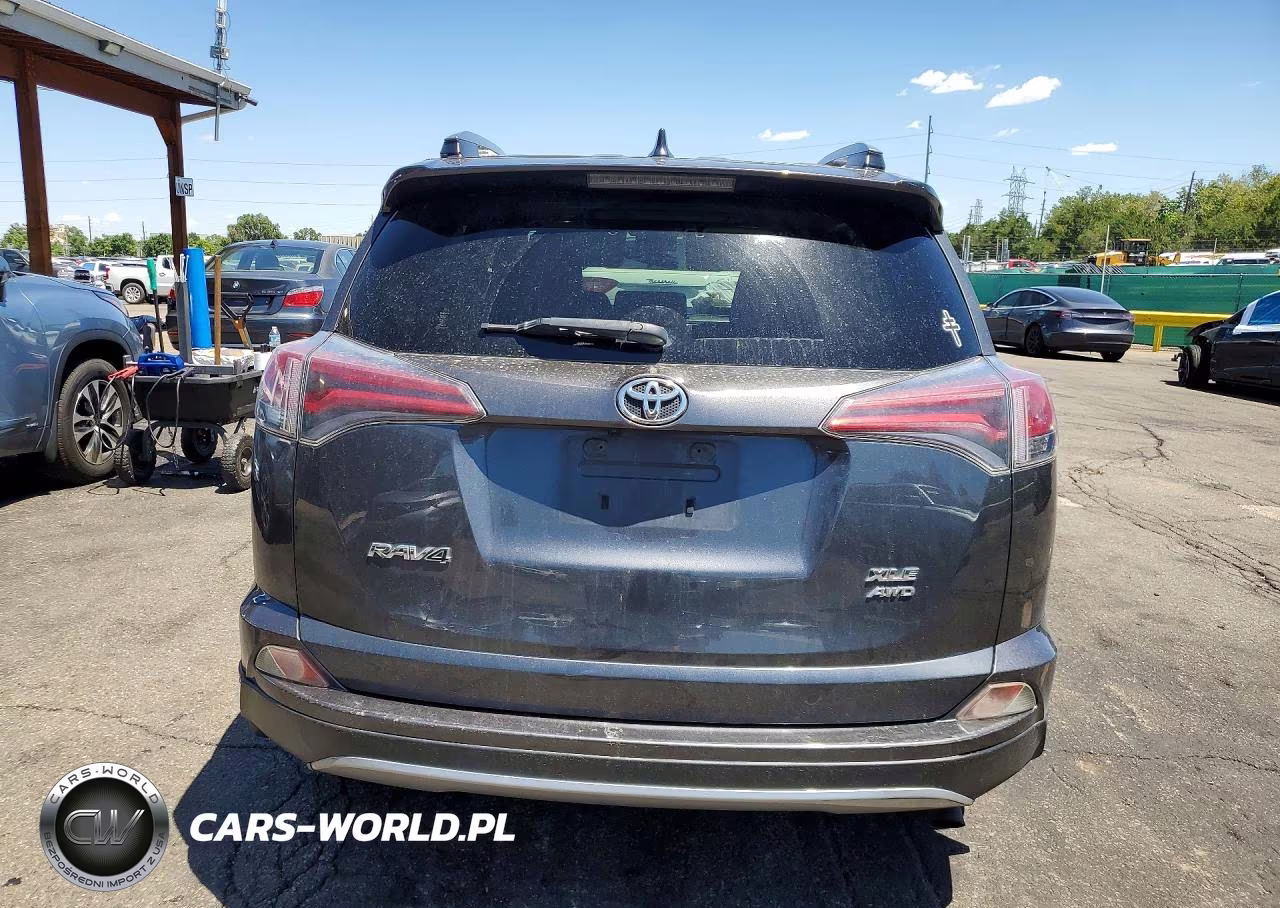 2017 Toyota Rav4 Xle VIN:JTMRFREV7HD215393 - 6