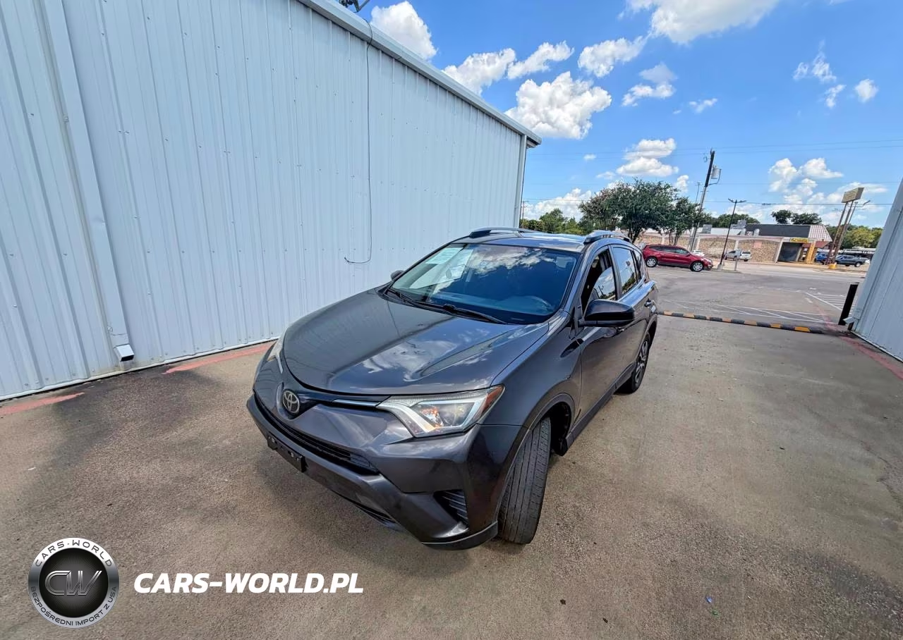 2017 Toyota Rav4 Le VIN:JTMZFREV7HJ713028 - 2