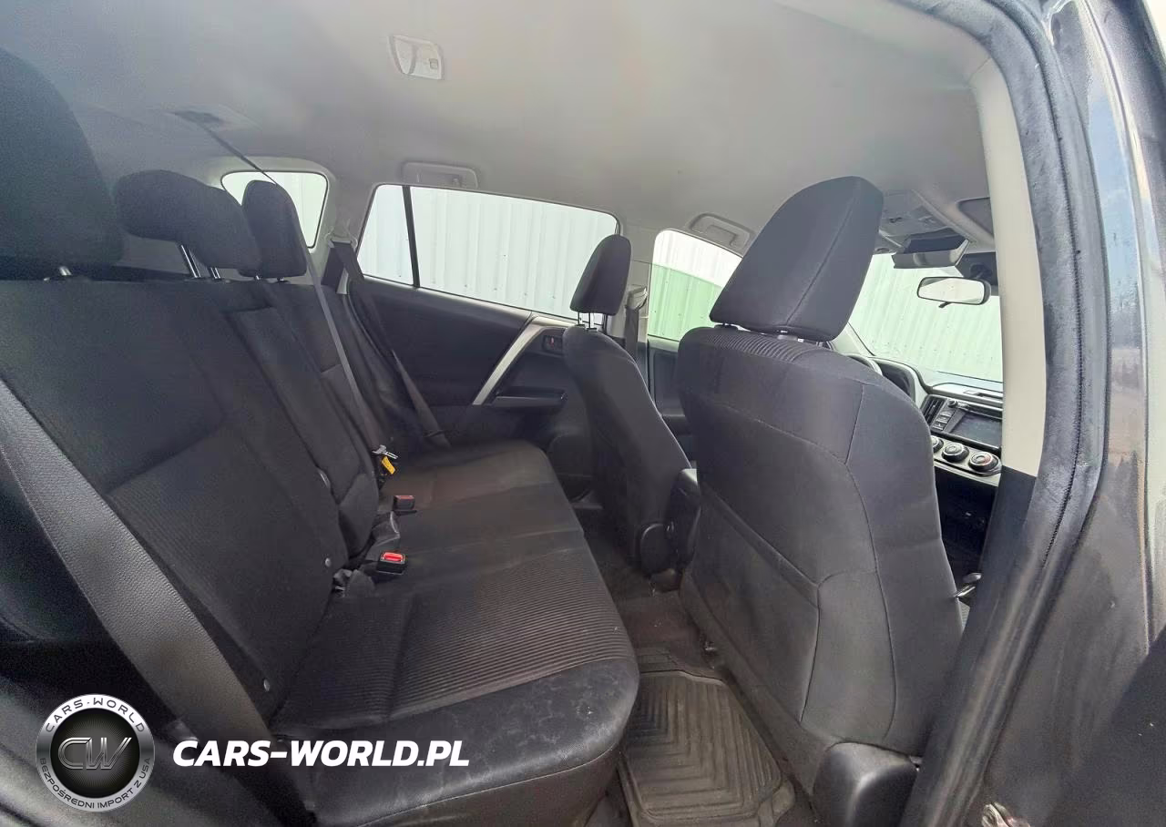 2017 Toyota Rav4 Le VIN:JTMZFREV7HJ713028 - 6