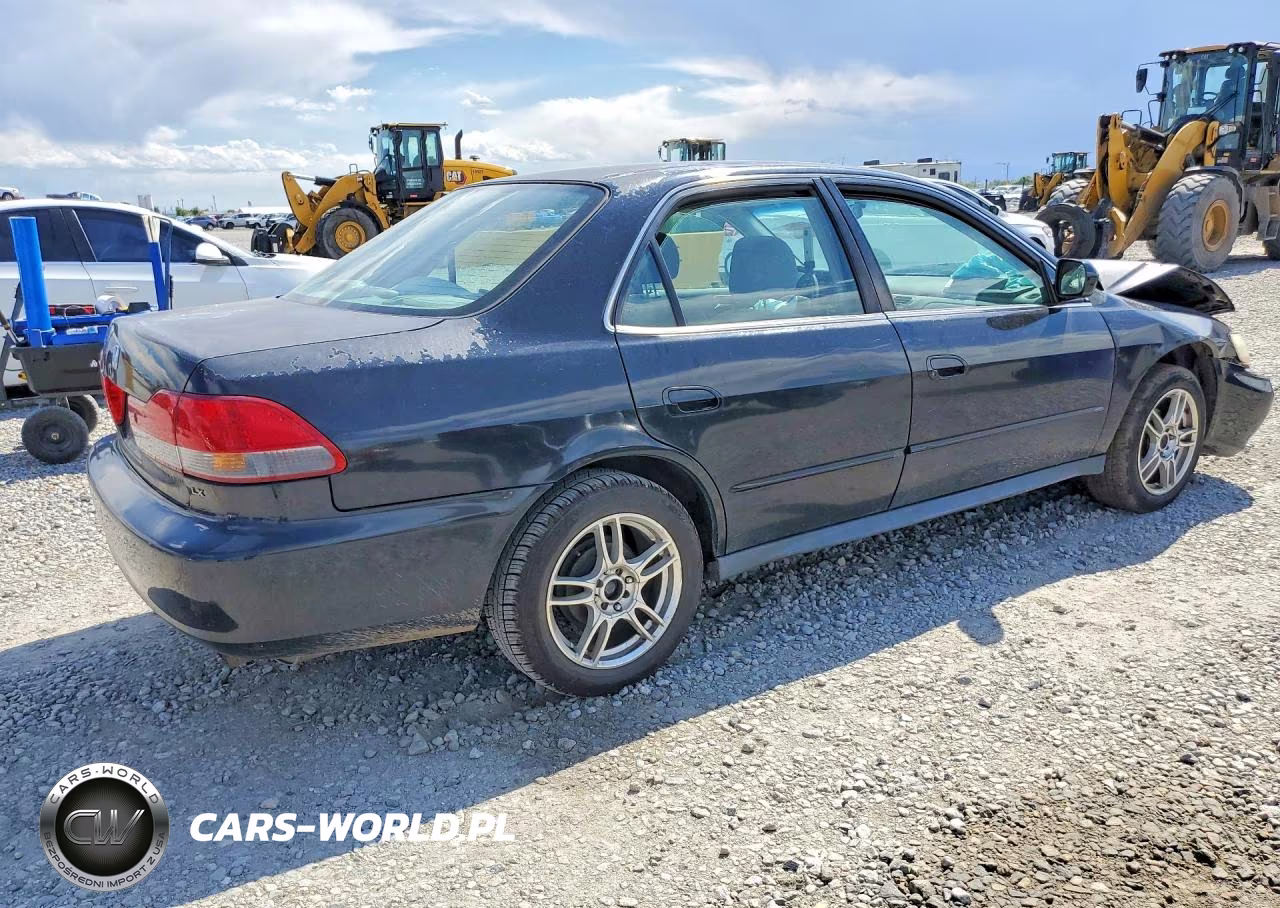 2001 Honda Accord Lx VIN:1HGCG66581A063200 - 3