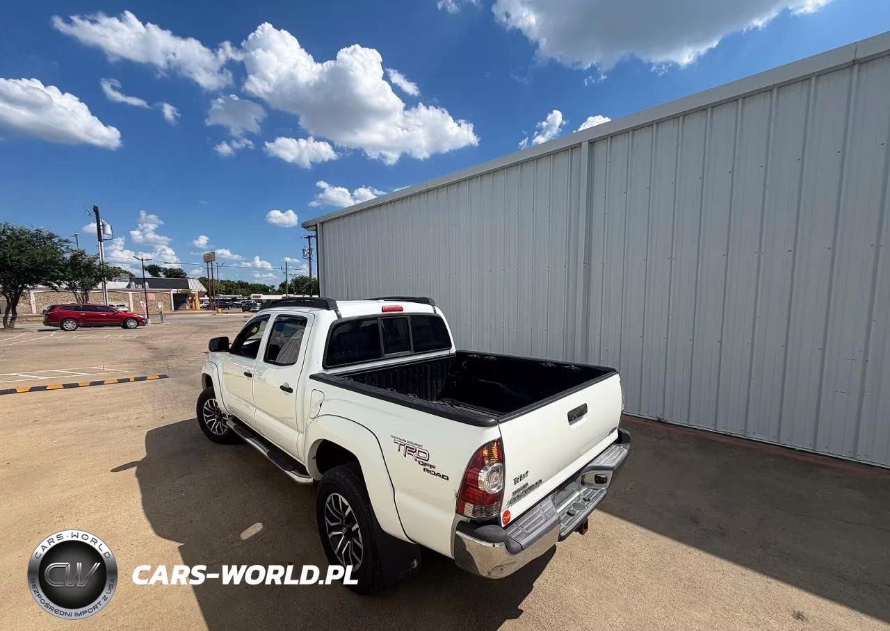 2010 Toyota Tacoma Double Cab VIN:5TELU4EN0AZ740467 - 3