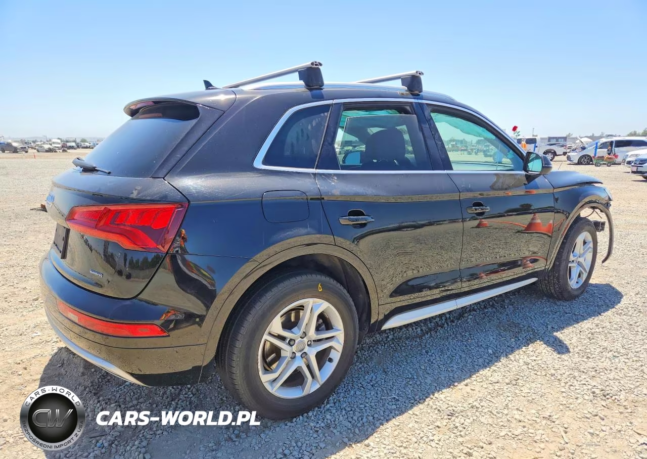 2019 Audi Q5 Premium VIN:WA1ANAFY9K2124360 - 3