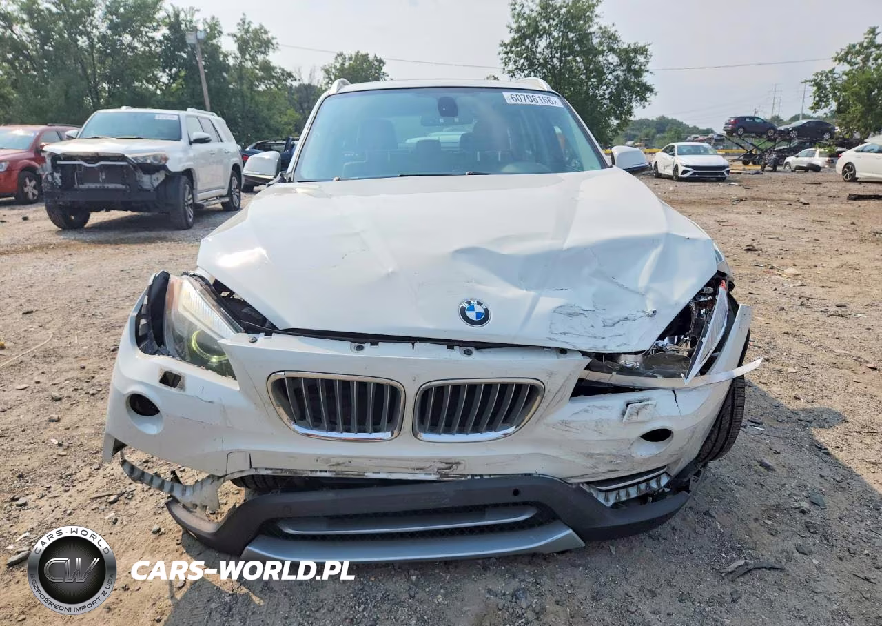 2014 BMW X1 xDrive28I VIN:WBAVL1C59EVR94326 - 5