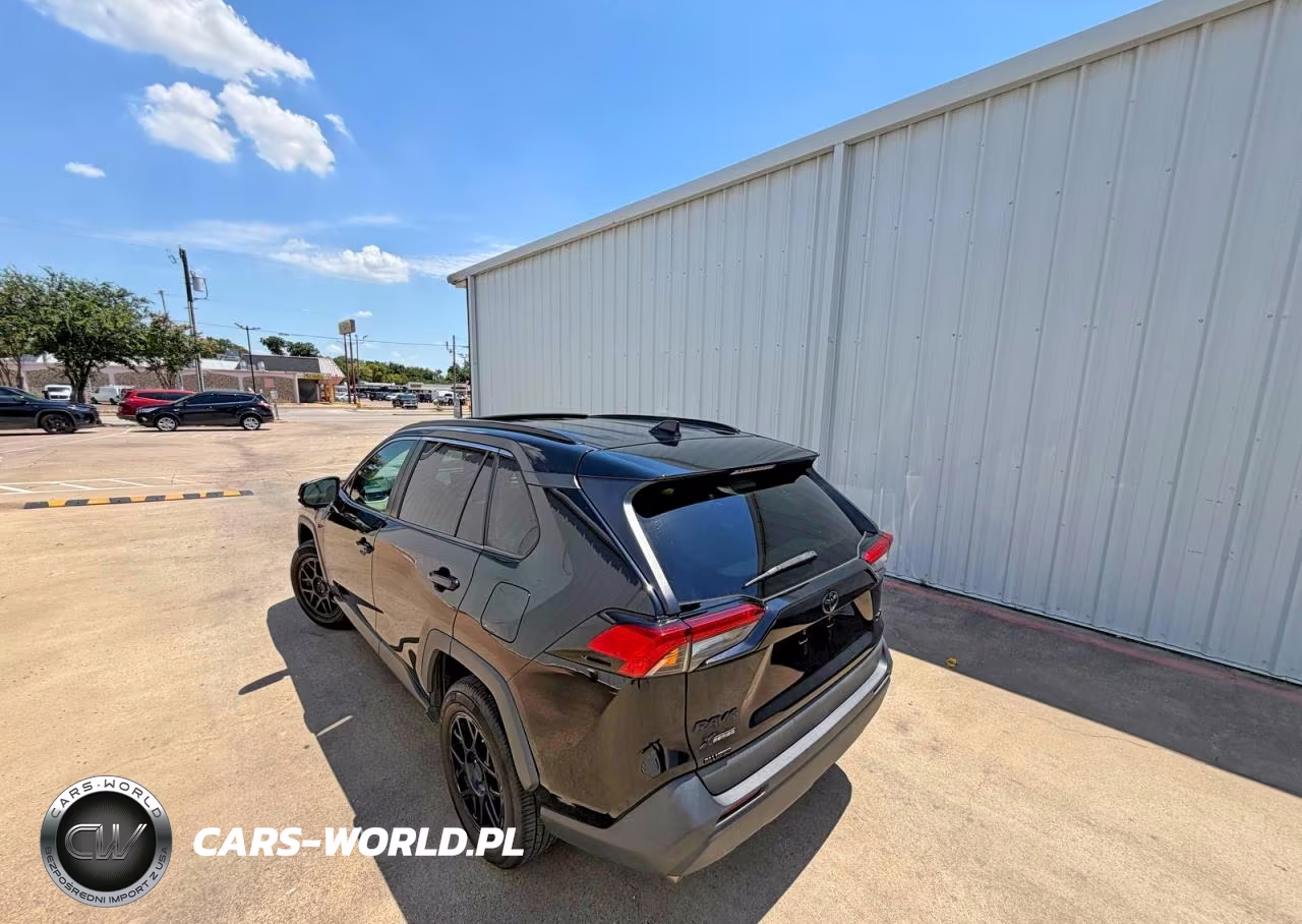 2020 Toyota Rav4 Xle VIN:2T3W1RFV5LC072666 - 3