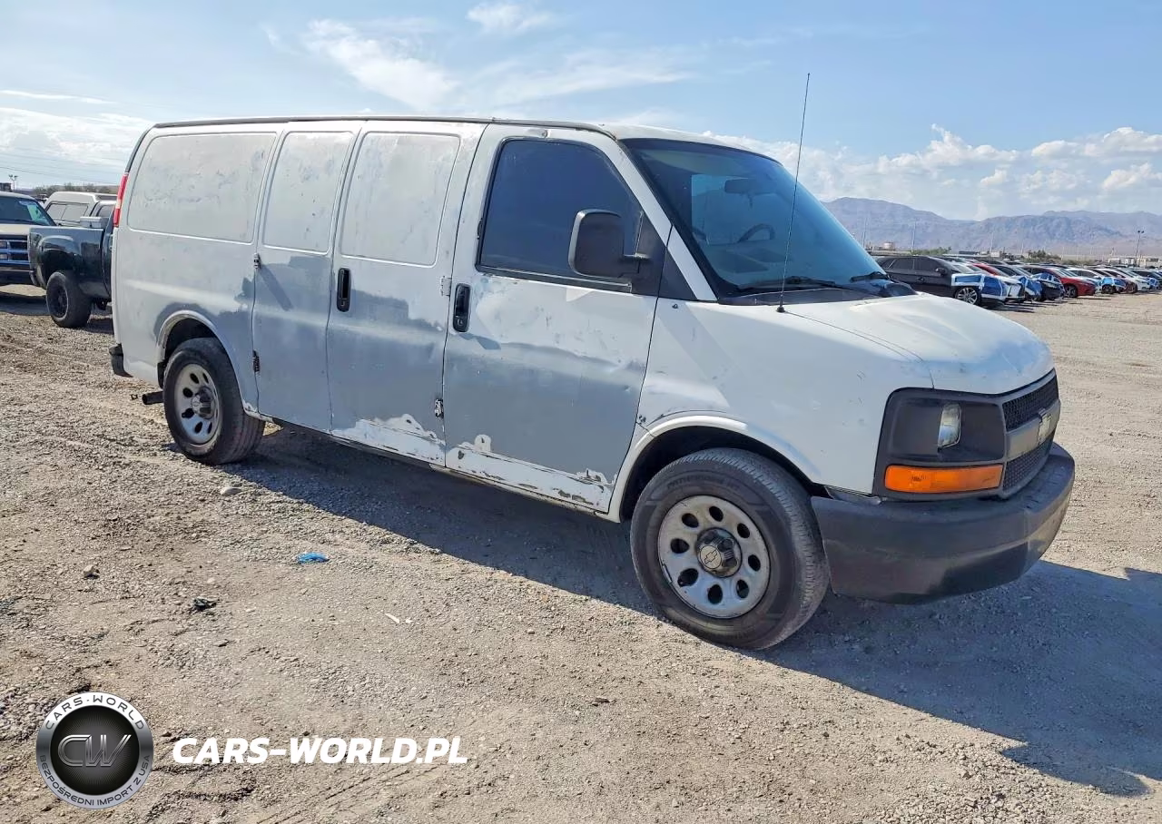2009 Chevrolet Express G1500 VIN:1GCFG15X391132923 - 4