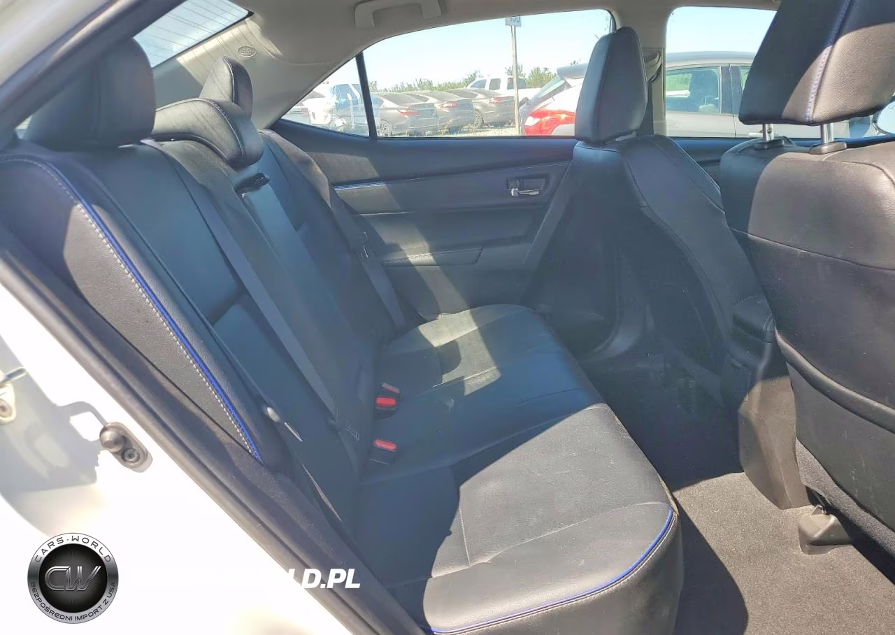 2017 Toyota Corolla Xse VIN:5YFBURHE4HP677667 - 10
