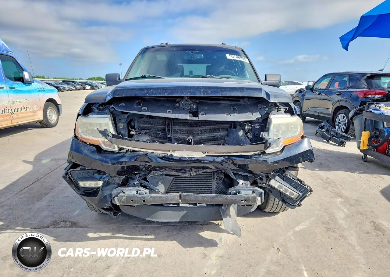 2017 Ford Expedition Xlt VIN:1FMJU1HTXHEA16696 - 5