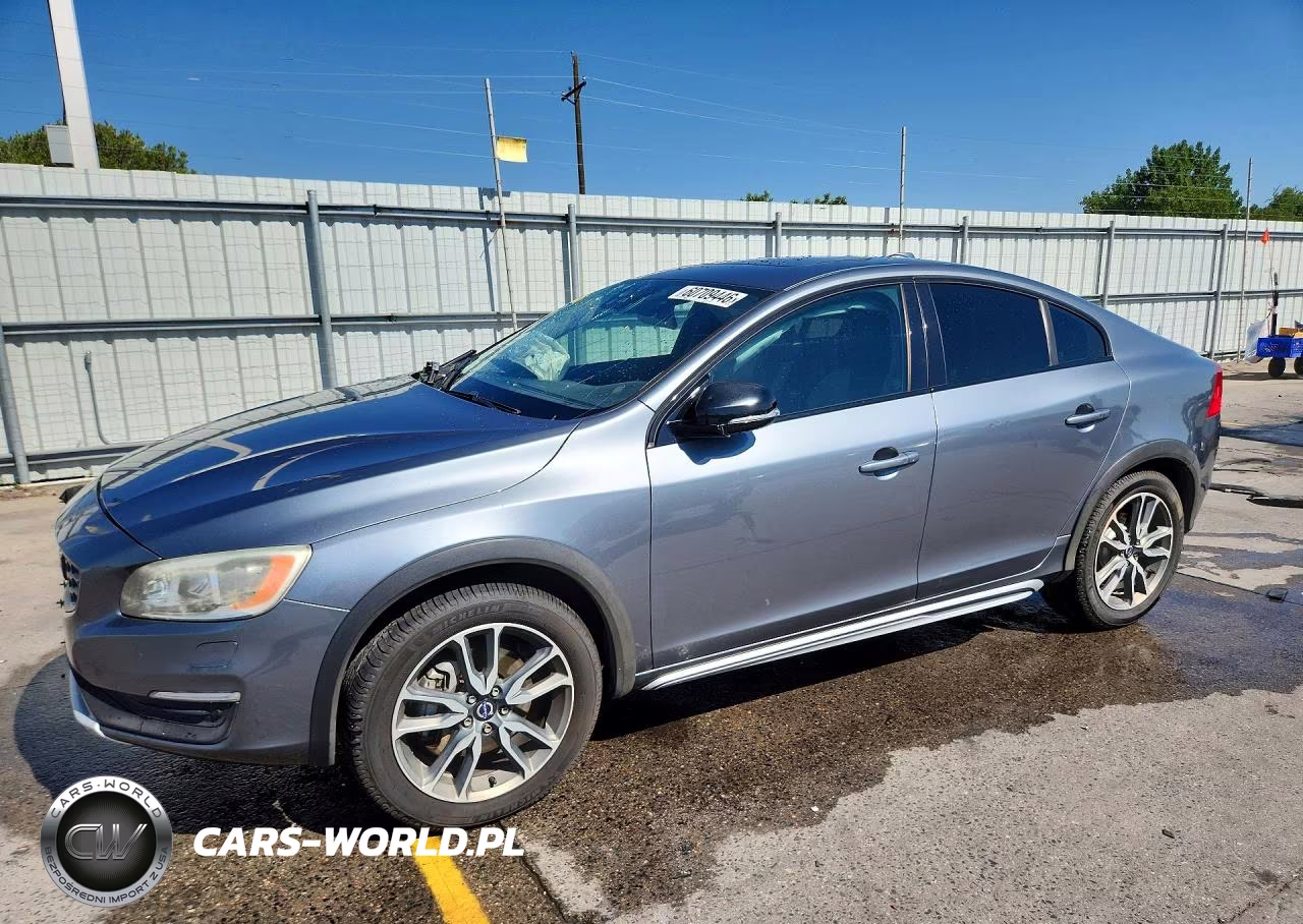 2017 Volvo S60 Cross Country T5