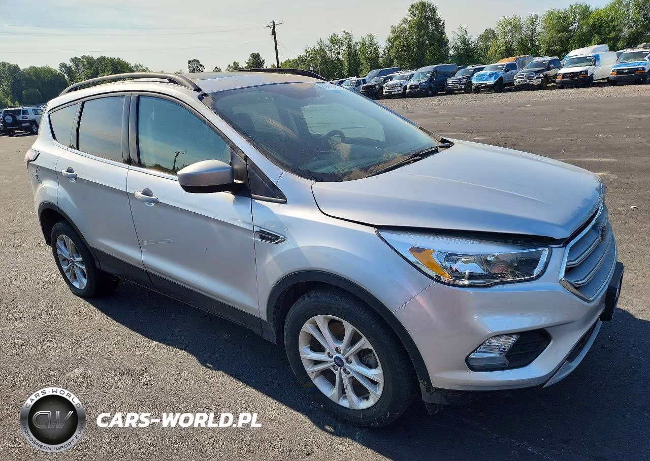2018 Ford Escape Se VIN:1FMCU9GDXJUC36689 - 4