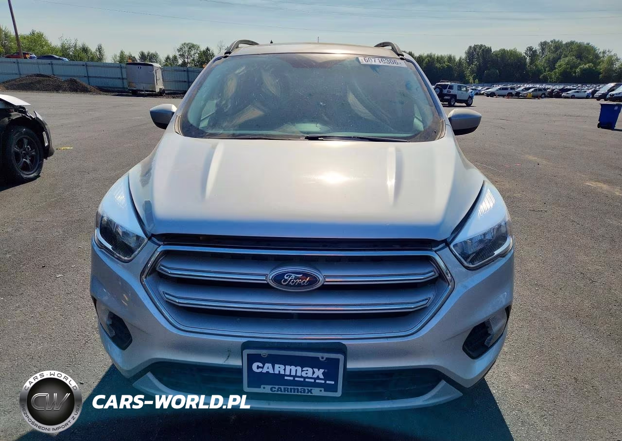 2018 Ford Escape Se VIN:1FMCU9GDXJUC36689 - 5