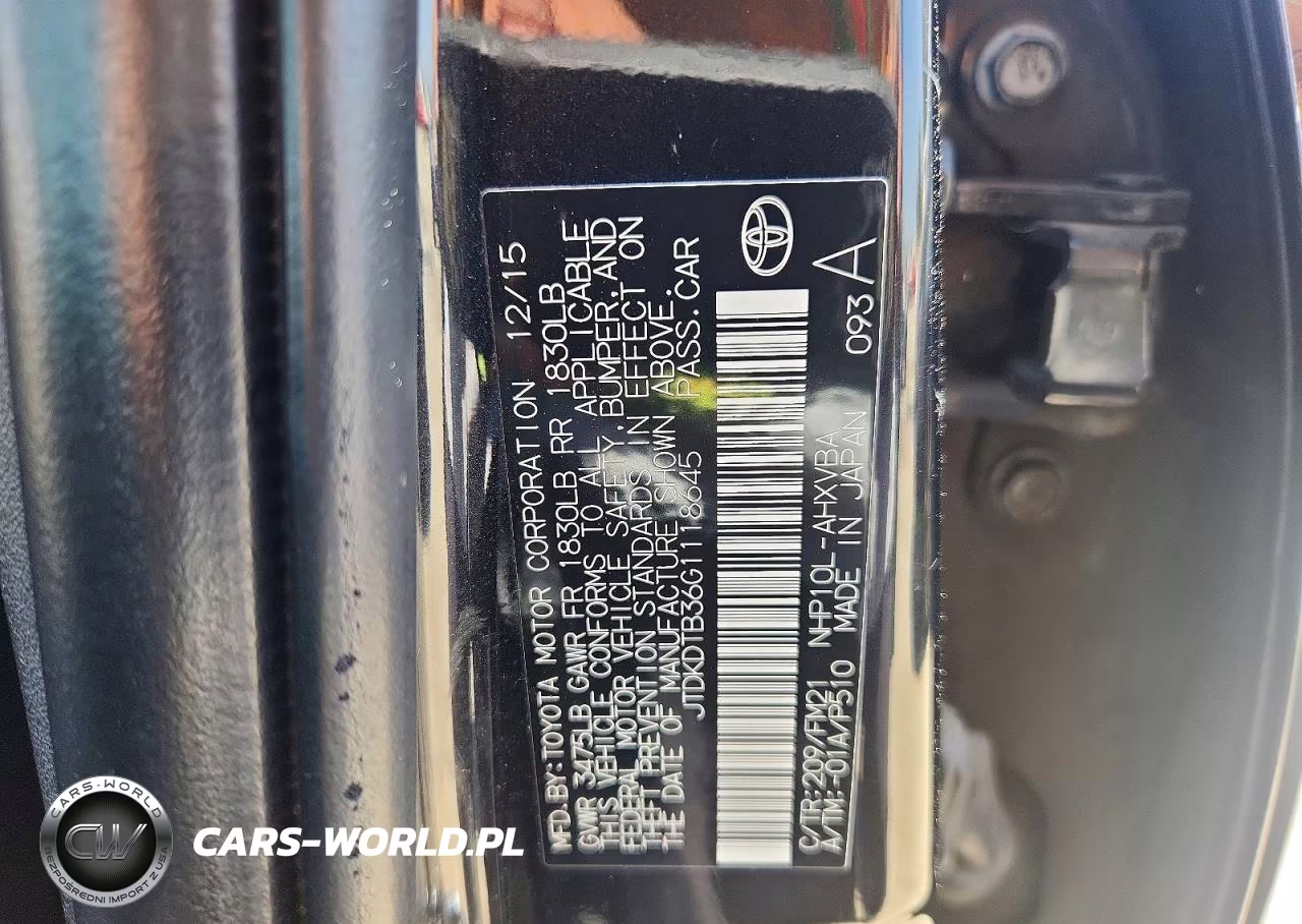 2016 Toyota Prius C Persona Special Edition VIN:JTDKDTB36G1118645 - 12