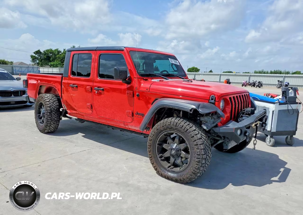2020 Jeep Gladiator Sport VIN:1C6HJTAG0LL108335 - 4