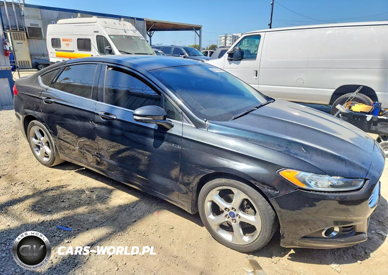 2015 Ford Fusion Se VIN:3FA6P0HD4FR235173 - 4