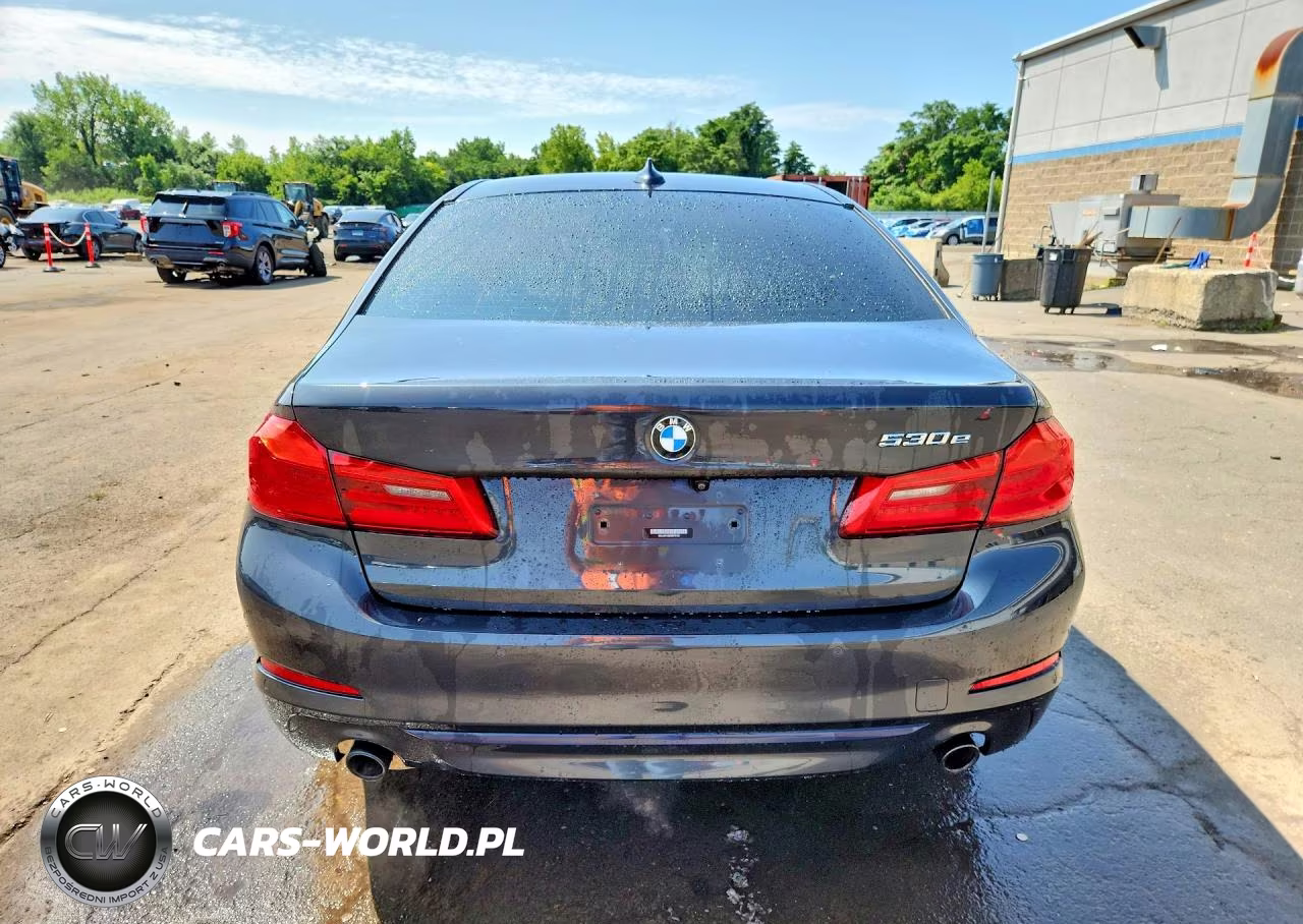 2019 BMW 530Xe VIN:WBAJB1C52KB375162 - 6