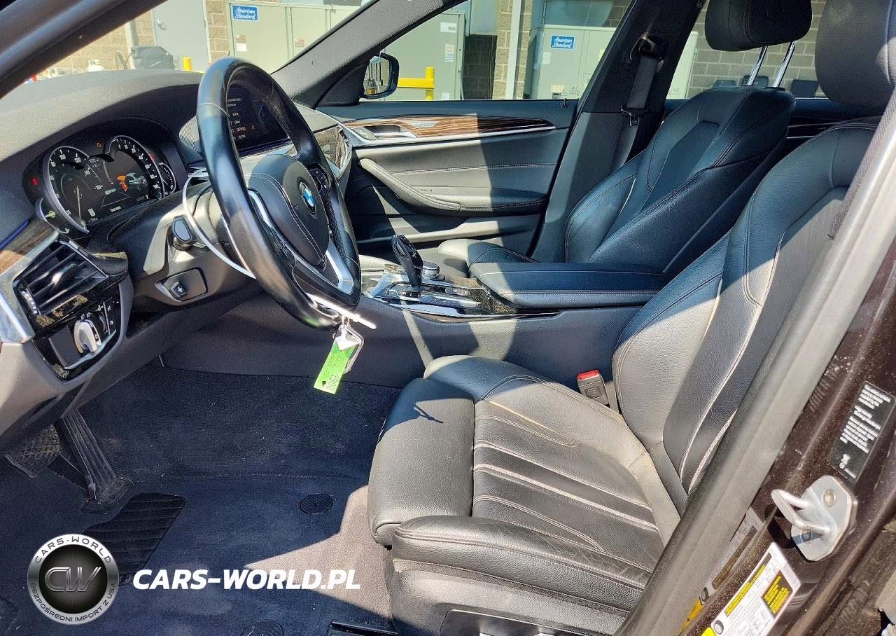 2019 BMW 530Xe VIN:WBAJB1C52KB375162 - 7