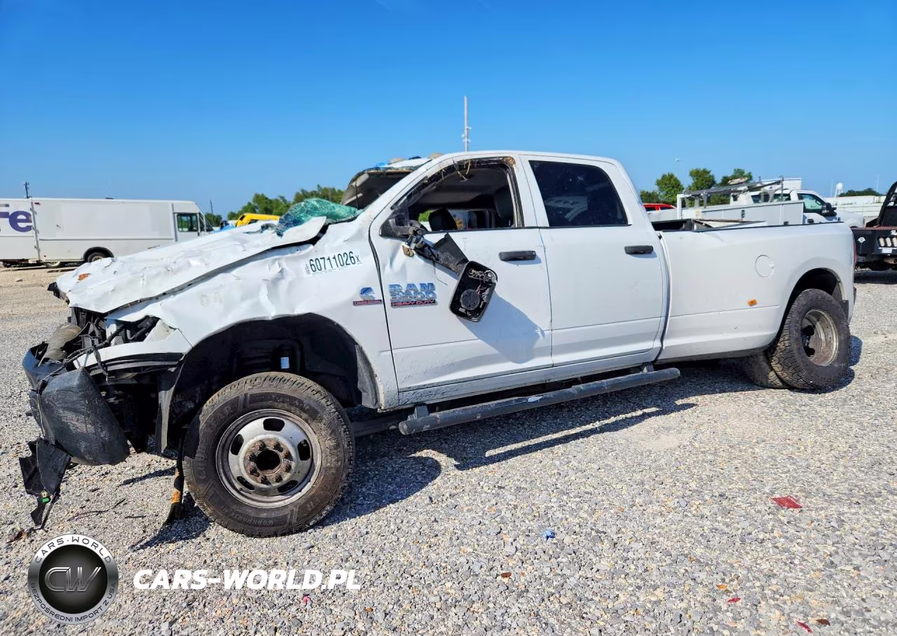 2018 Ram 3500 St VIN:3C63RRGL8JG241297 - 1