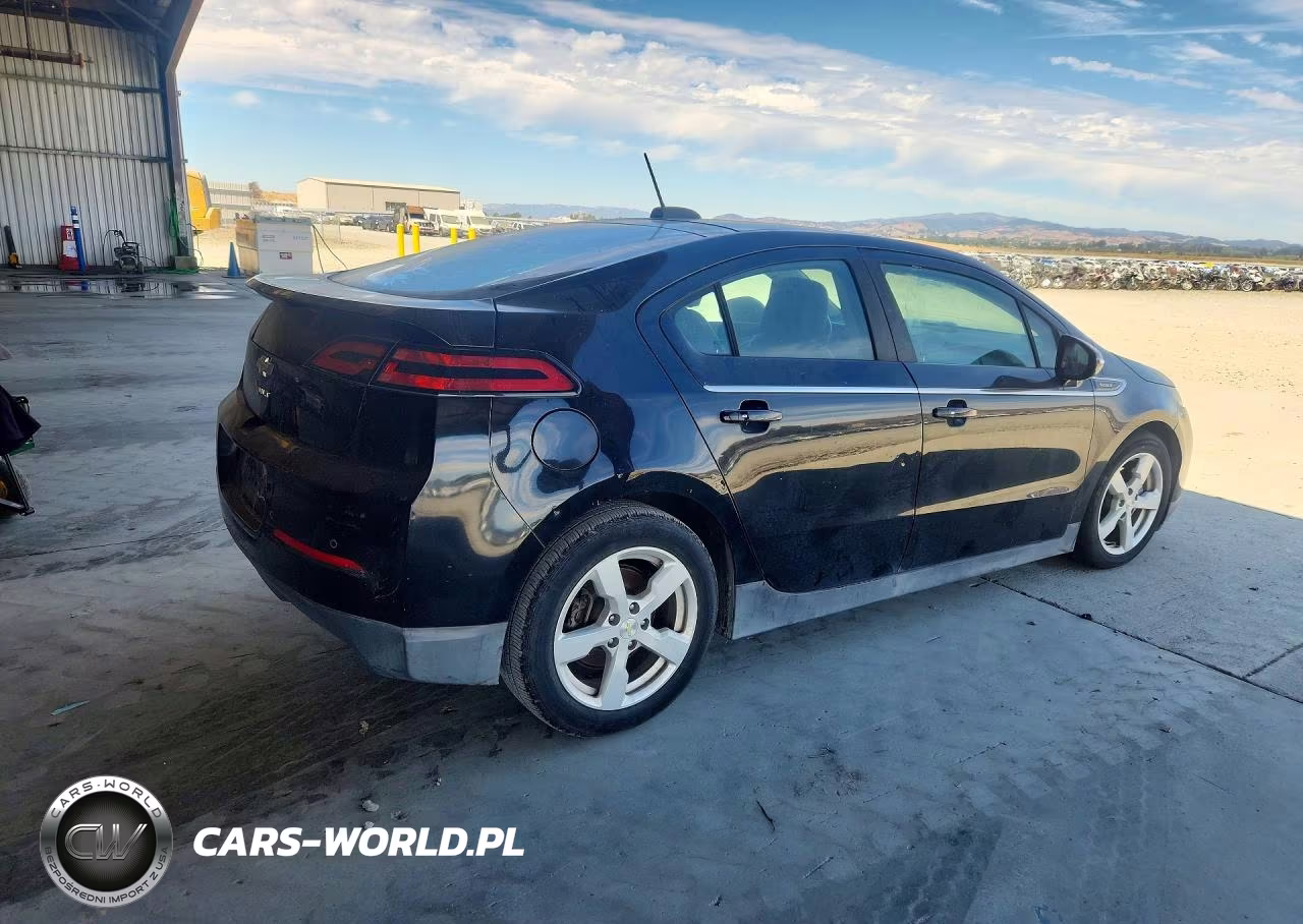 2015 Chevrolet Volt VIN:1G1RD6E4XFU133286 - 3